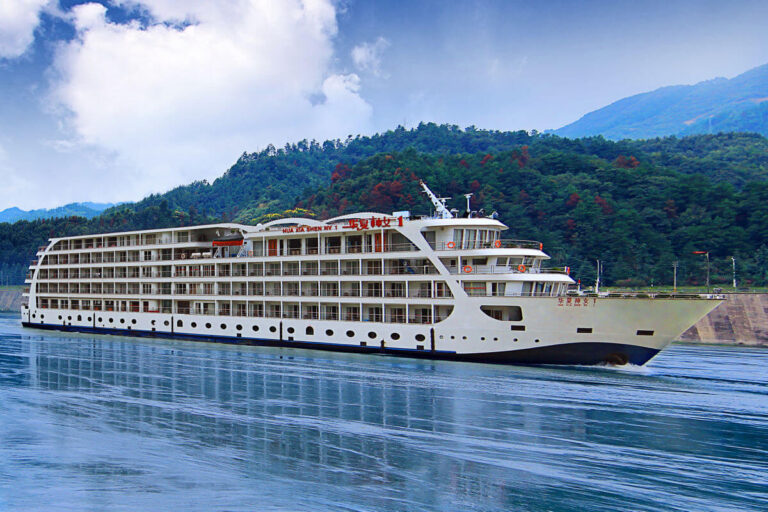 China Goddess 1 Cruise Ship Exterior View