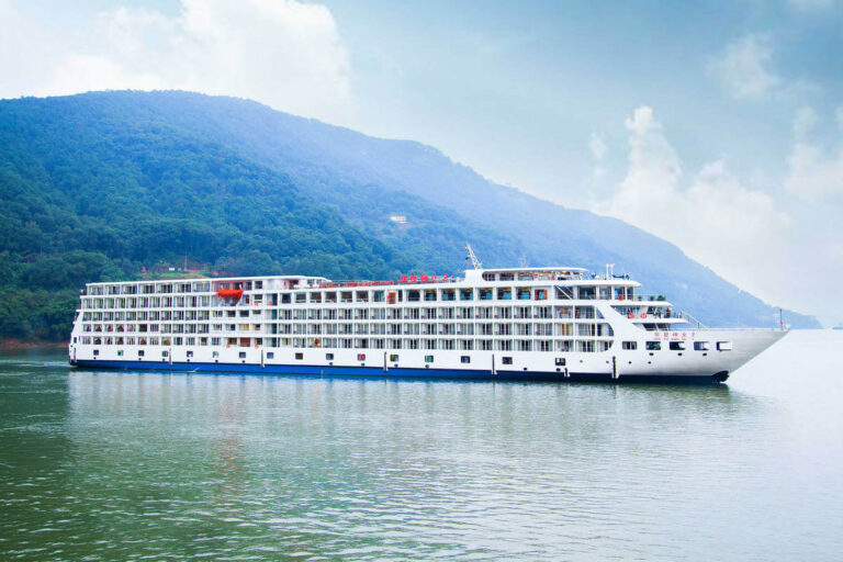 China Goddess 2 Cruise Ship Exterior View