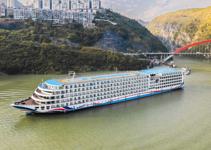 China Goddess 3 Cruise Ship Exterior View