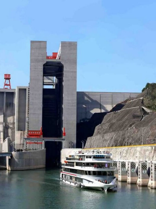 Three Gorges Dam Ship Lift