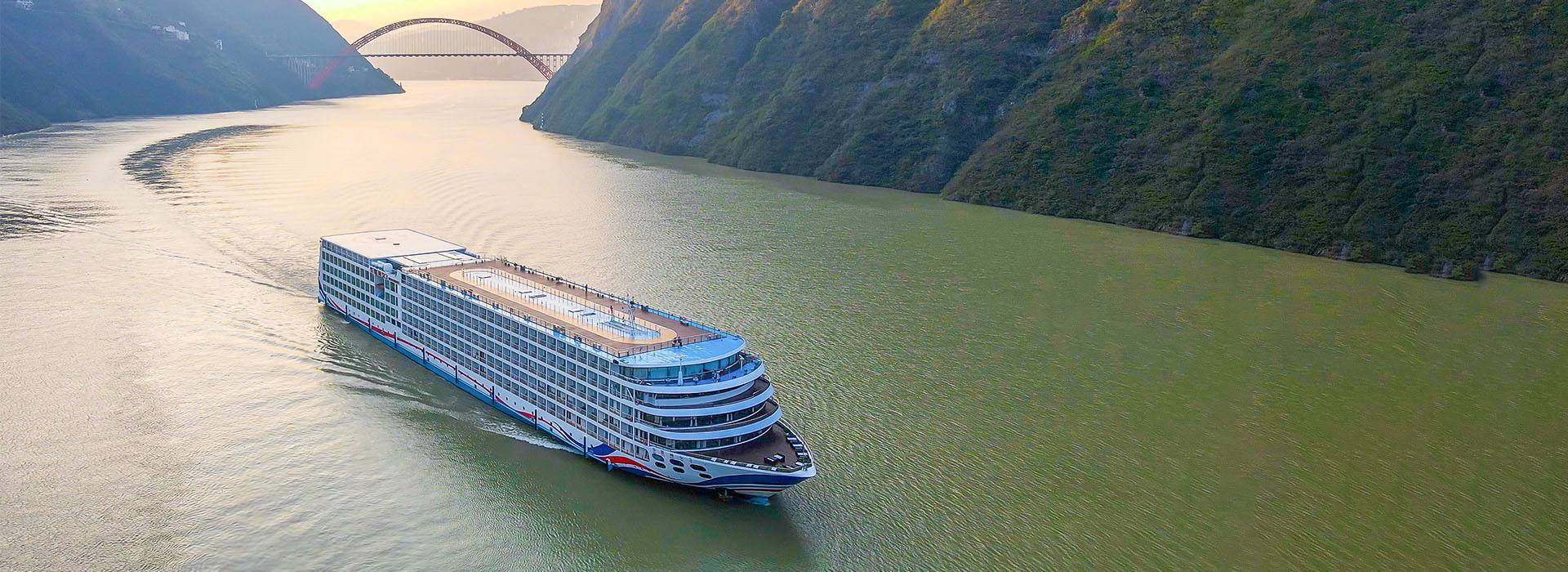 Damei Three Gorges Yangtze River cruises